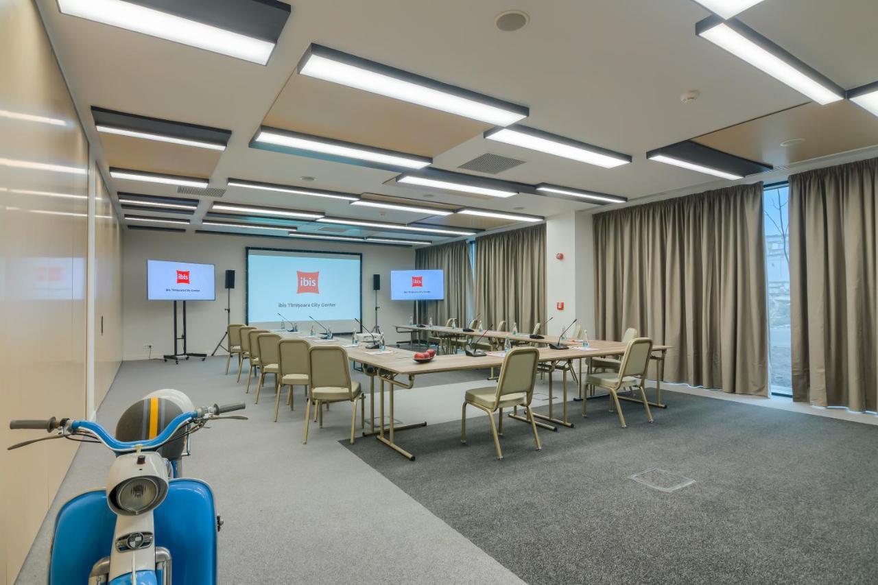 Ibis Center Hotel 3*